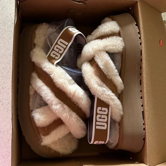 UGG | Shoes | Original Ugg W Disco Cross Slide | Poshmark